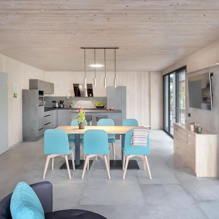 Im Vogelgesang W1 Apartment *